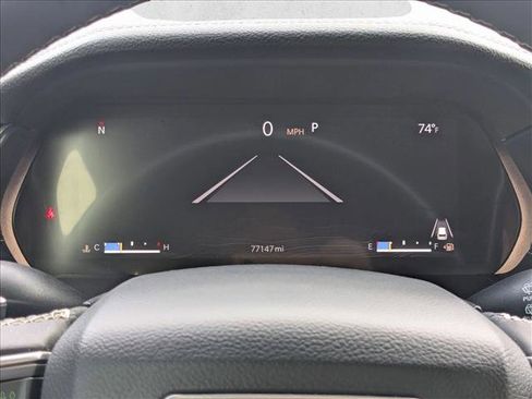 Used 2022 Jeep Grand Cherokee Limited image 10