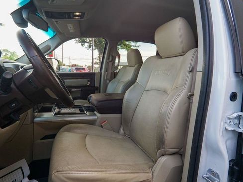 Used 2013 RAM 1500 Laramie w/ Convenience Group AWD/4WD image 22