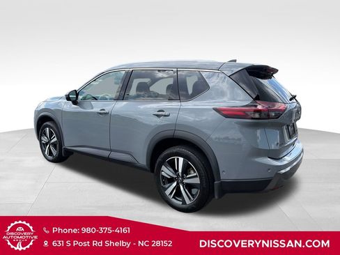 Certified 2024 Nissan Rogue SL w/ SL Premium Package AWD/4WD image 8