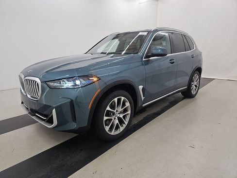 Used 2026 BMW X5 xDrive40i AWD/4WD image 1