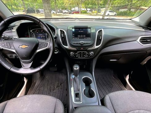 Used 2020 Chevrolet Equinox LT FWD image 7