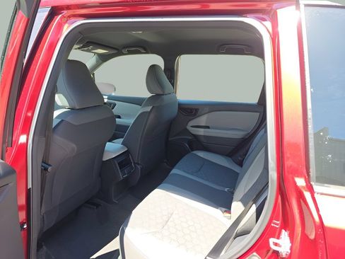 Used 2026 Subaru Forester AWD/4WD image 10