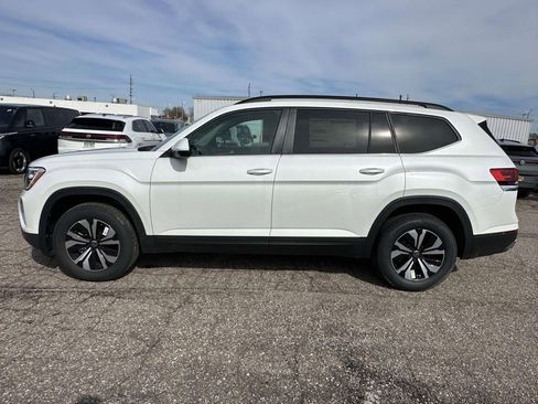 New 2026 Volkswagen Atlas SE AWD/4WD image 2