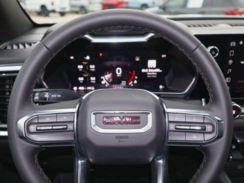 New 2026 GMC Canyon Elevation w/ Convenience Package image 16