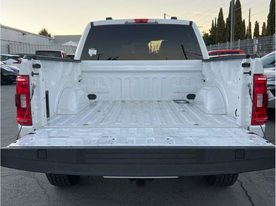 Used 2022 Ford F150 XLT w/ Equipment Group 302A High AWD/4WD image 5