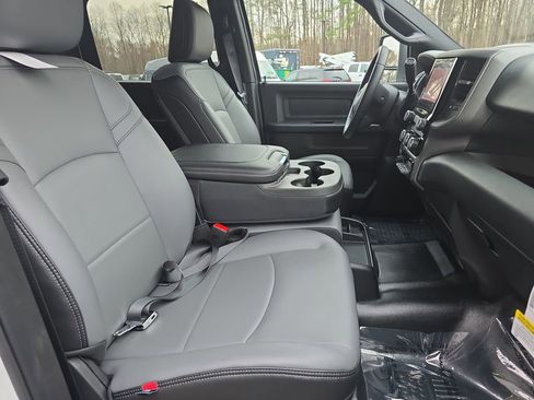 New 2025 RAM 2500 Tradesman w/ Chrome Appearance Group AWD/4WD image 10