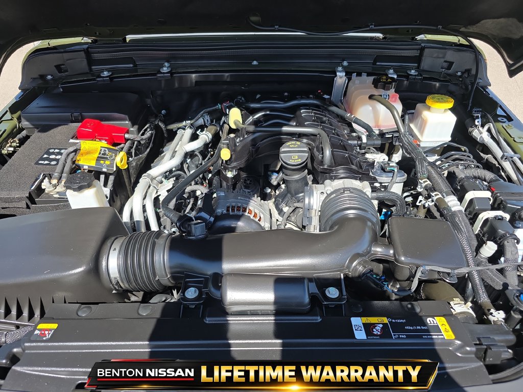 Used 2022 Jeep Gladiator Sport AWD/4WD image 15