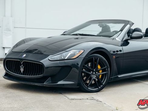 Used 2017 Maserati GranTurismo MC RWD image 42