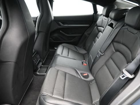 Certified 2025 Porsche Taycan AWD/4WD image 7