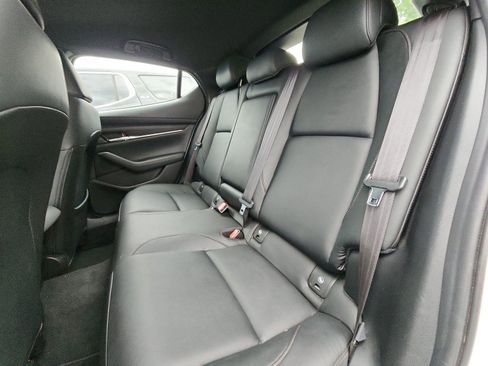 Used 2019 MAZDA MAZDA3 AWD Hatchback w/ Preferred Pkg image 19