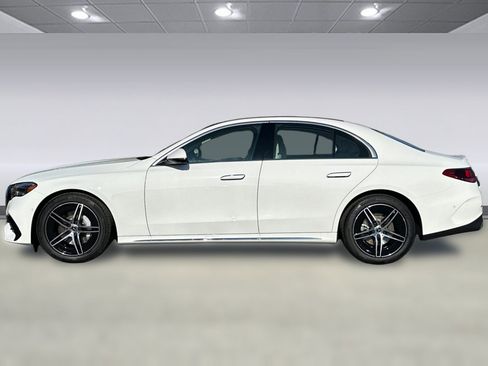 Used 2026 Mercedes-Benz E 350 Sedan image 2