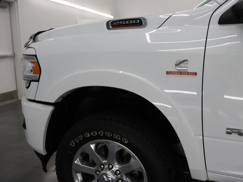 Used 2022 RAM 2500 Laramie AWD/4WD image 34