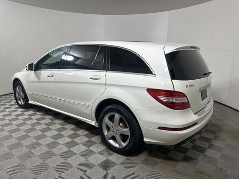 Used 2011 Mercedes-Benz R 350 4MATIC image 5