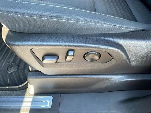 Used 2023 GMC Sierra 1500 Elevation image 12