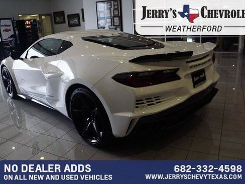 New 2025 Chevrolet Corvette E-Ray w/ Stealth Interior Trim Package AWD/4WD image 5