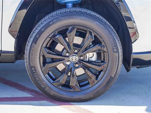 Used 2022 Toyota RAV4 XSE image 12