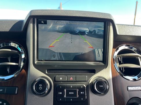 Used 2016 Ford F350 Lariat w/ Lariat Ultimate Package image 14