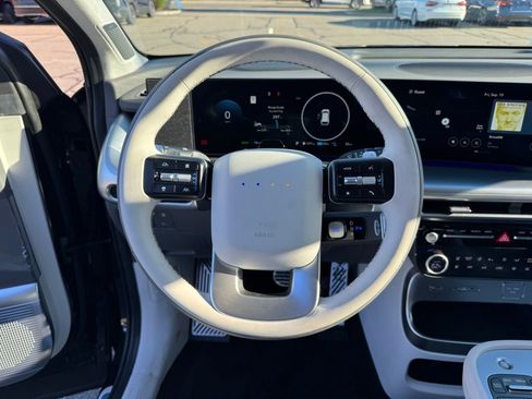 New 2026 Hyundai Ioniq 9 Calligraphy image 11