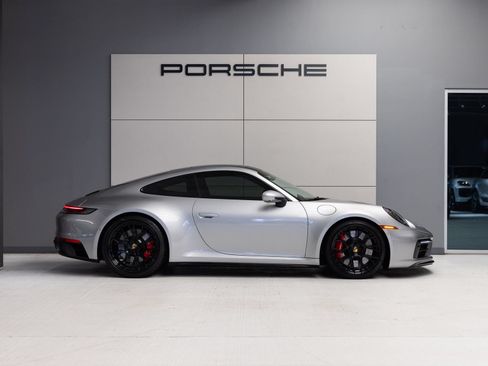 Certified 2023 Porsche 911 Carrera GTS RWD image 8