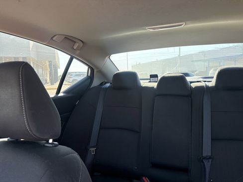 Used 2021 Nissan Altima 2.5 SV w/ SV Premium Package image 12