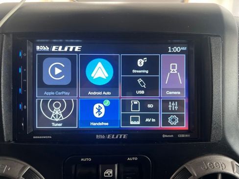 Used 2014 Jeep Wrangler Unlimited Sport w/ Quick Order Package 24S AWD/4WD image 25