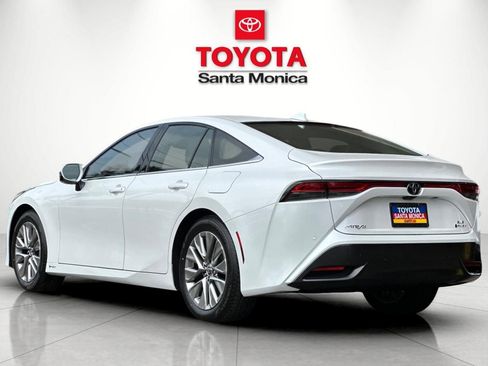 New 2025 Toyota Mirai XLE image 5