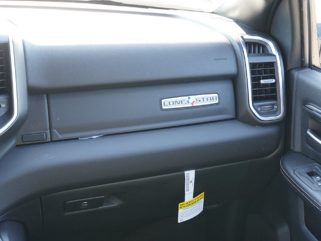 New 2027 RAM 2500 Big Horn AWD/4WD image 25