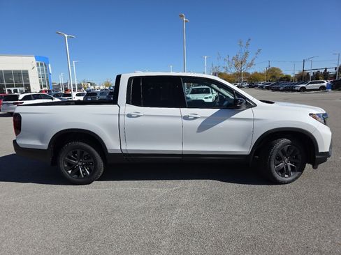 New 2026 Honda Ridgeline Sport image 11