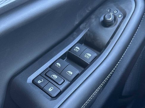 New 2025 Jeep Grand Cherokee L Laredo w/ Luxury Tech Group I image 15