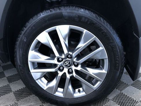 Certified 2022 Toyota RAV4 Limited image 16