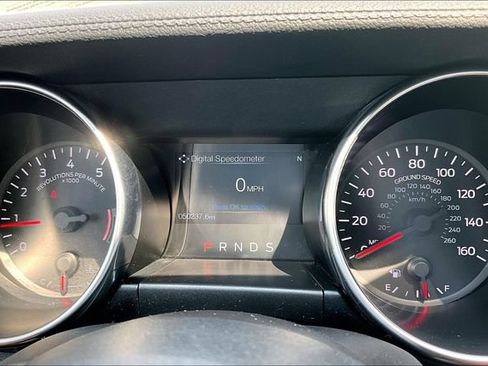 Used 2018 Ford Mustang Premium RWD image 17