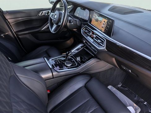Used 2023 BMW X6 xDrive40i w/ M Sport Package image 27
