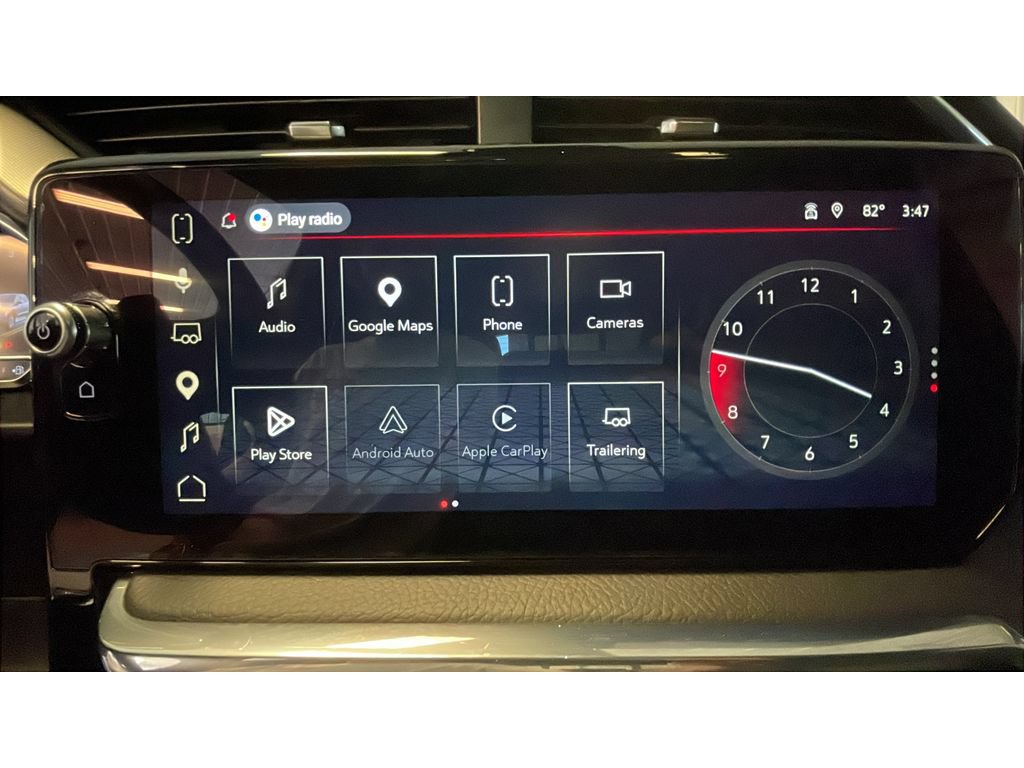 Used 2025 GMC Sierra 1500 Denali w/ Technology Package AWD/4WD image 13