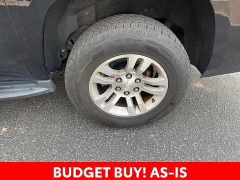 Used 2020 Chevrolet Suburban LT AWD/4WD image 30