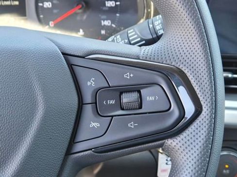 New 2026 Chevrolet Trax LS w/ LS Convenience Package image 17