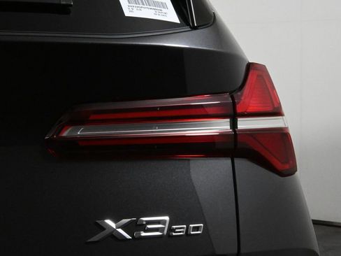 Used 2025 BMW X3 xDrive30i w/ Convenience Package image 13