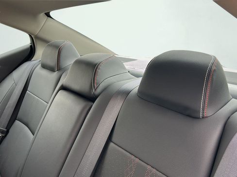 Used 2025 Nissan Altima 2.5 SR w/ SR Premium Package image 29