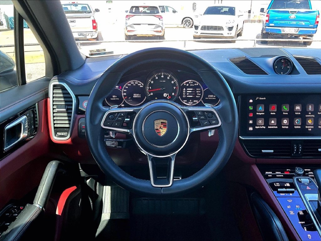 Certified 2023 Porsche Cayenne S AWD/4WD image 15