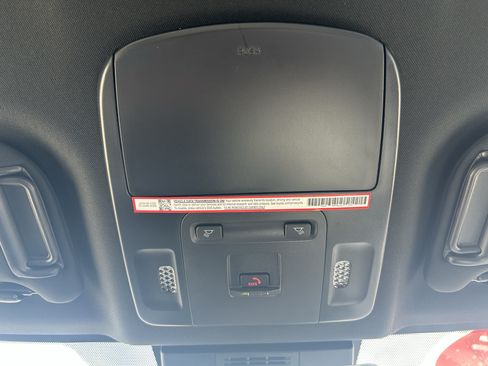 Used 2026 Toyota Camry SE FWD image 34