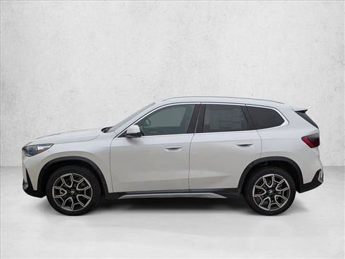 Used 2026 BMW X1 xDrive28i w/ Convenience Package AWD/4WD image 5