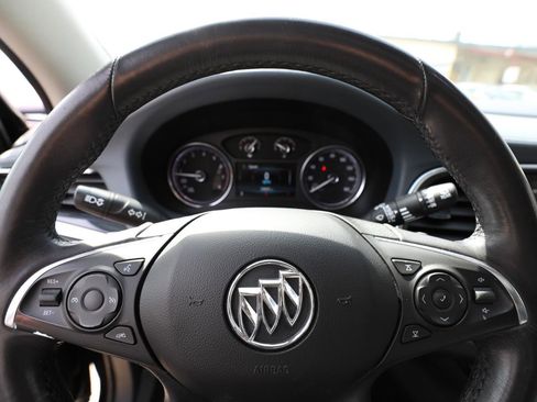 Used 2019 Buick Enclave Essence image 27