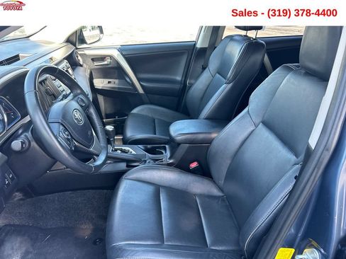 Used 2013 Toyota RAV4 Limited AWD/4WD image 10
