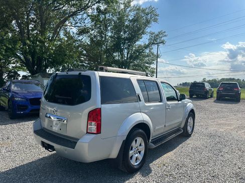 Used 2011 Nissan Pathfinder SV AWD/4WD image 5