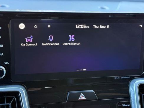 Used 2023 Kia Sorento SX image 36