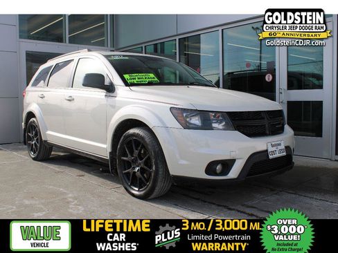 Used 2017 Dodge Journey SXT w/ Blacktop Package image 1