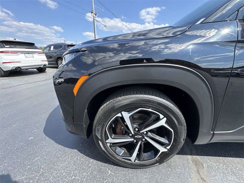 Certified 2021 Chevrolet TrailBlazer RS w/ Convenience Package image 10