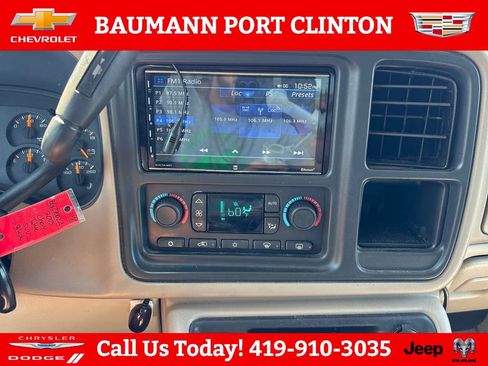 Used 2003 Chevrolet Tahoe LS AWD/4WD image 19
