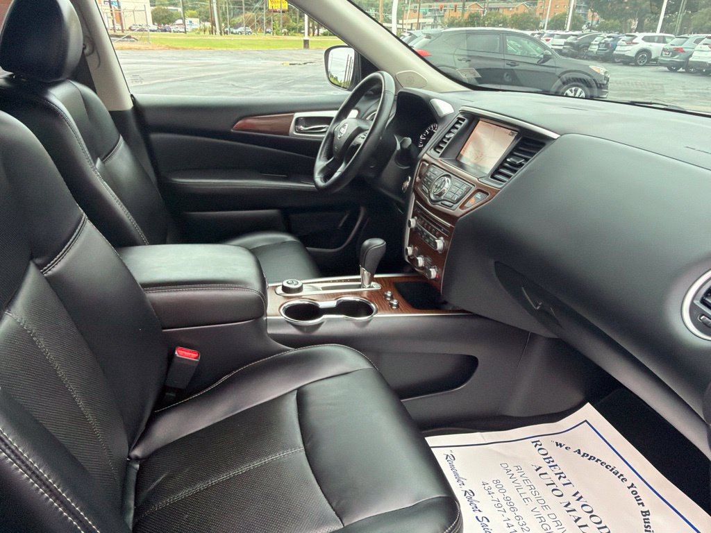 Certified 2019 Nissan Pathfinder Platinum AWD/4WD image 15