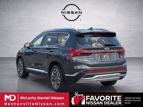 Used 2022 Hyundai Santa Fe Limited FWD image 4