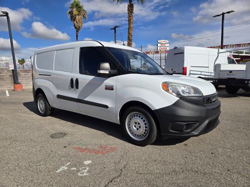 Used 2019 RAM ProMaster City Tradesman image 4